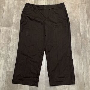 Womens NWT‎ Dockers Stretch Business Career Brown Crop Capri Pants